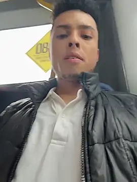 Snapshot of Eros_lee chatting on 02.17.26 Eros lee online show from 02.17.26