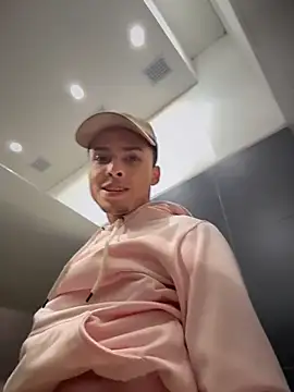 Snapshot of Eros_lee chatting on 02.23.26 Eros lee online show from 02.23.26