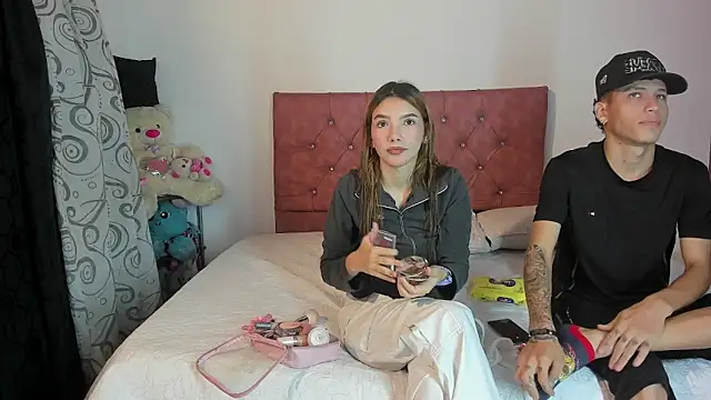 Snapshot of sarita_alexis chatting on 02.14.26 sarita alexis online show from 02.14.26