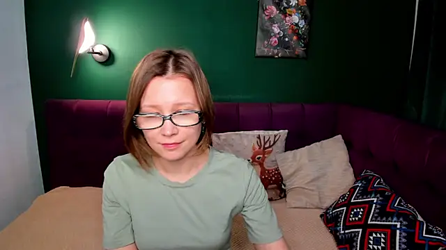 EmmaEthereal online show from 04.16.26