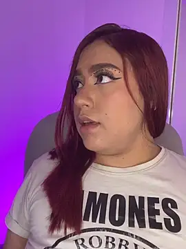 Snapshot of Wen_01 chatting on 02.15.26 Wen 01 online show from 02.15.26