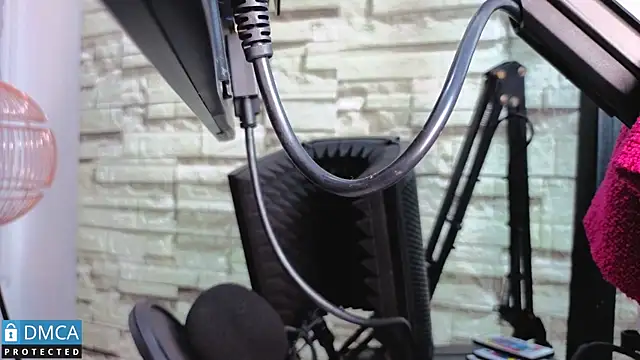 sandra rey  online show from 02.19.26