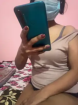 Snapshot of Hello_Priya16 chatting on 03.01.26 Hello Priya16 online show from 03.01.26