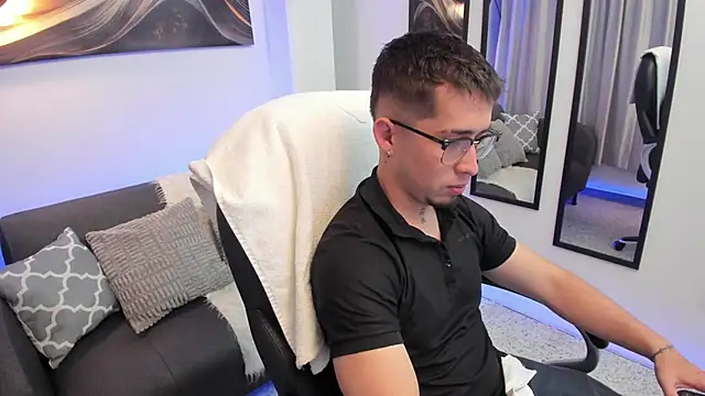 Tommas Jhonson online show from 03.17.26