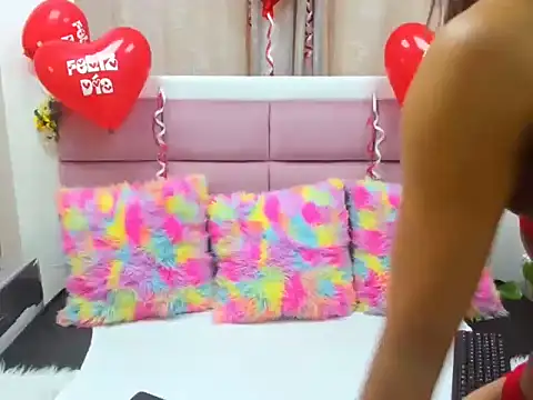 Snapshot of Eloisa_Morgan chatting on 02.14.26 Eloisa Morgan online show from 02.14.26