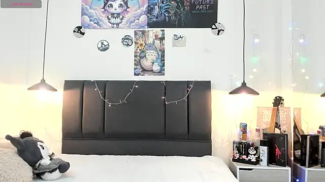  ScarletRose online show from 02.28.26