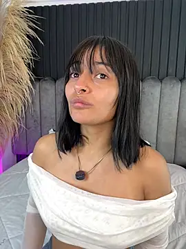 Snapshot of Nanda_vixen_ chatting on 02.24.26 Nanda vixen online show from 02.24.26