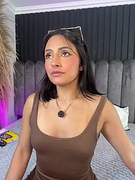 Nanda vixen  online show from 04.08.26