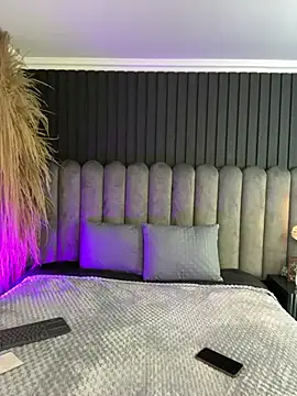 Nanda vixen  online show from 05.18.26