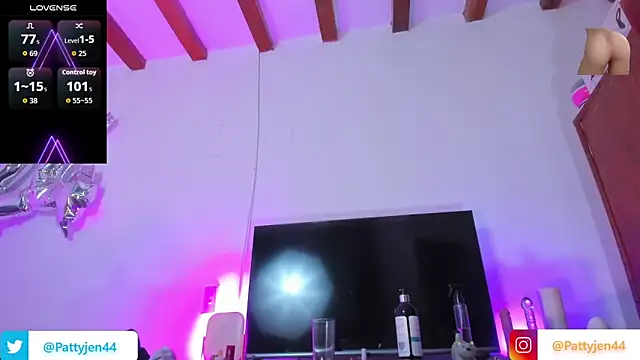 pattyjenkinss online show from 05.18.26