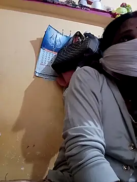 Snapshot of njkalo_sexe chatting on 02.24.26 njkalo sexe online show from 02.24.26