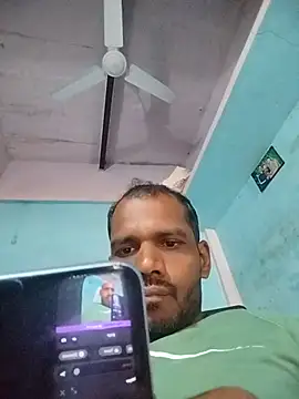 Daddyishere 19 online show from 02.28.26