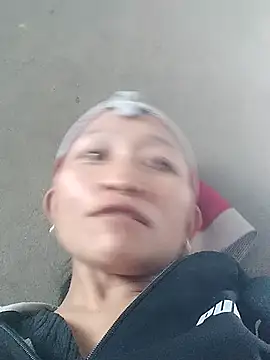 Snapshot of Linka998 chatting on 02.22.26 Linka998 online show from 02.22.26