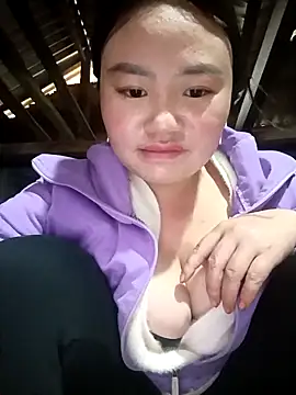 lisn-cute online show from 02.12.26