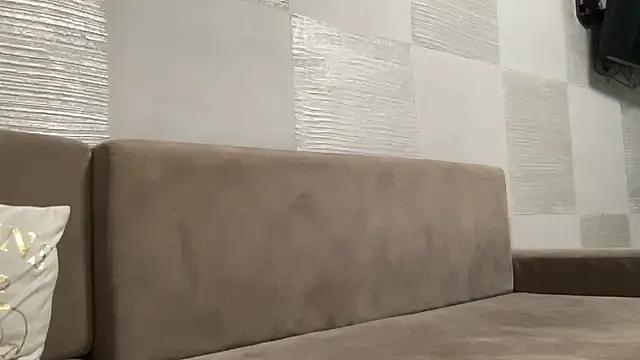 Snapshot of Darsy_Rox chatting on 02.13.26 Darsy Rox online show from 02.13.26