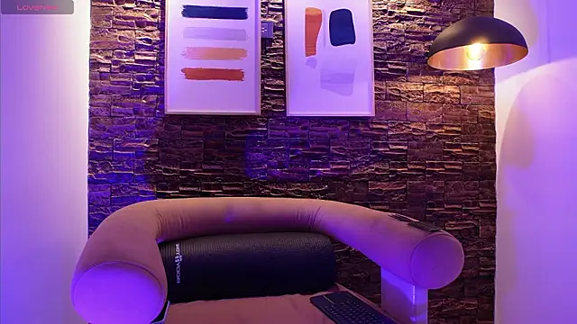 Snapshot of Celeste_Cole chatting on 02.20.26 Celeste Cole online show from 02.20.26