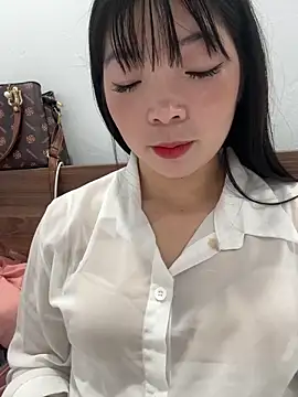 cuty lusy online show from 03.03.26