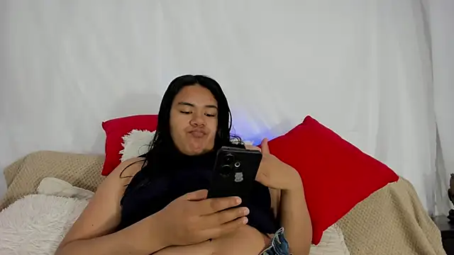 lumi bellx online show from 02.19.26