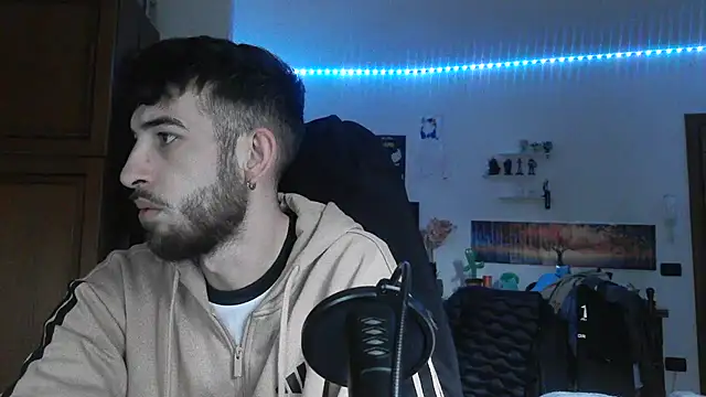 Snapshot of maestroboris95 chatting on 02.16.26 maestroboris95 online show from 02.16.26