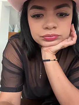 Alessia Gold online show from 04.17.26