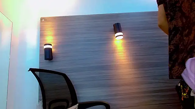 DaviidBuckx  online show from 04.17.26