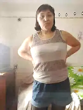 Snapshot of ViolaStar75 chatting on 03.01.26 ViolaStar75 online show from 03.01.26