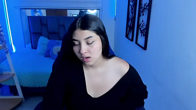 Snapshot of bloom_winxx chatting on 02.19.26 bloom winxx online show from 02.19.26