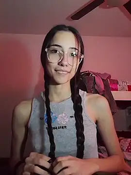 Snapshot of isaaabelaaa chatting on 06.19.26 isaaabelaaa online show from 06.19.26