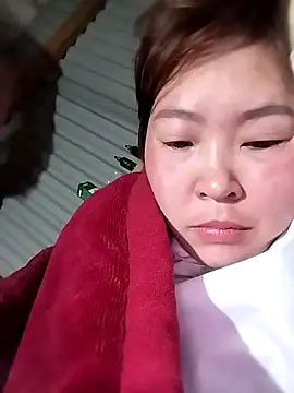 Yiyoongg online show from 02.15.26