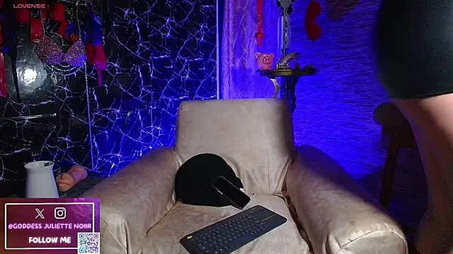 Snapshot of GoddessJulietteNoiir chatting on 05.24.26 GoddessJulietteNoiir online show from 05.24.26