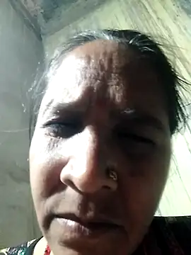 Snapshot of Loomaraj chatting on 03.01.26 Loomaraj online show from 03.01.26