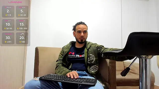 Snapshot of jhustin_marcius chatting on 02.06.25 jhustin marcius online show from 02.06.25