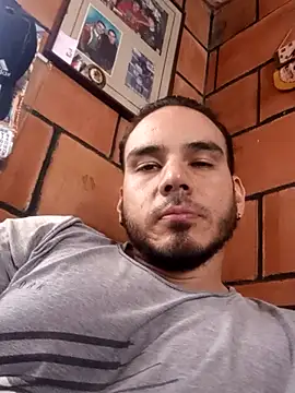 Snapshot of jhustin_marcius chatting on 09.25.25 jhustin marcius online show from 09.25.25