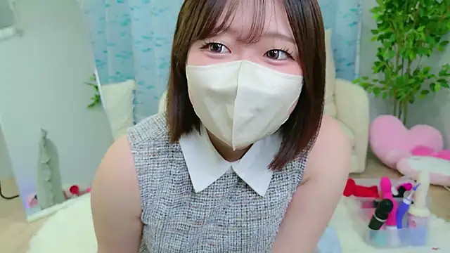Snapshot of Saki_chanF chatting on 05.29.26 Saki chanF online show from 05.29.26