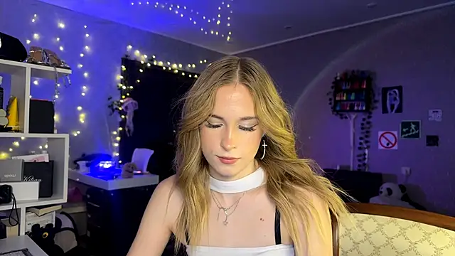 amily sunray online show from 04.17.26