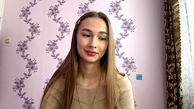 Snapshot of LacieHelaire chatting on 02.28.26 LacieHelaire online show from 02.28.26