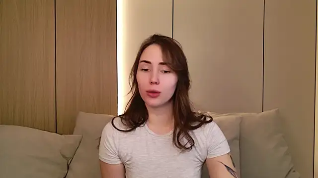 Arielle Vade online show from 03.18.26