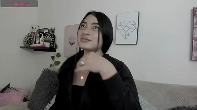 Snapshot of Alexaalove_1 chatting on 02.13.26 Alexaalove 1 online show from 02.13.26