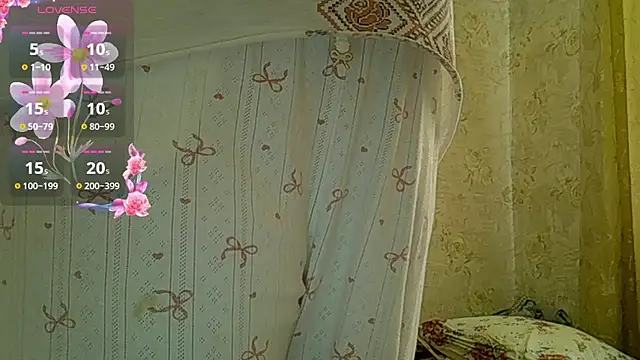 CurvyWild Lady30 online show from 04.05.26