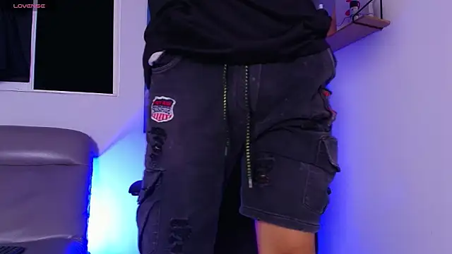 Snapshot of Gael_moon_ chatting on 02.13.26 Gael moon online show from 02.13.26