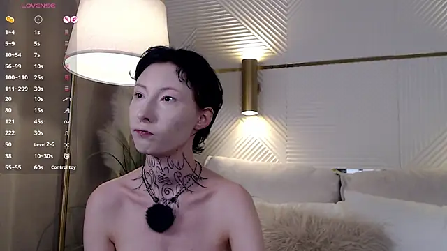Snapshot of roxy_morrison_x chatting on 07.19.26 roxy morrison x online show from 07.19.26