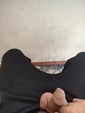 Snapshot of marioyesposa chatting on 02.26.26 marioyesposa online show from 02.26.26