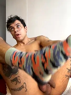 Snapshot of acid_timee chatting on 10.30.25 acid timee online show from 10.30.25