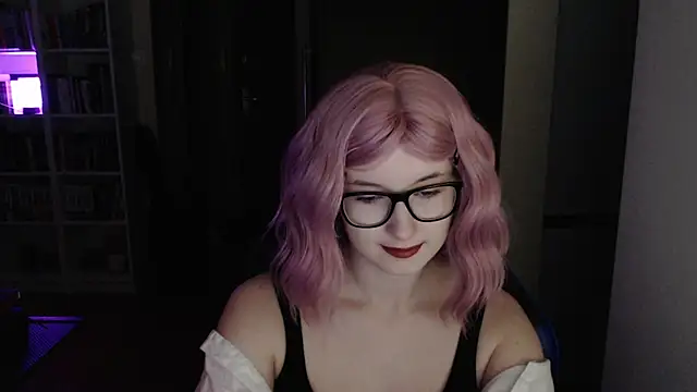 LunaXcherry online show from 03.23.26