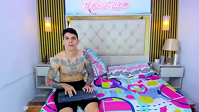 Adventurous Boys online show from 04.05.26