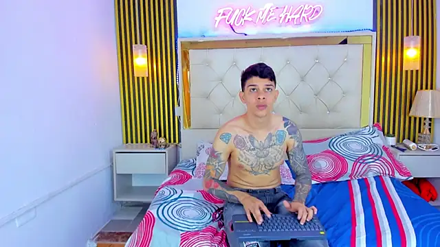 Adventurous Boys online show from 04.12.26