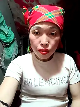 Snapshot of NAINKUTE chatting on 02.13.26 NAINKUTE online show from 02.13.26