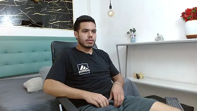 Trevor Ash online show from 02.10.26