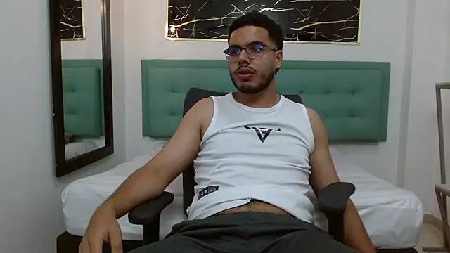 Trevor Ash online show from 03.03.26