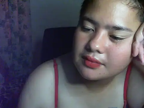 Snapshot of Hot_newbabe18 chatting on 07.08.26 Hot newbabe18 online show from 07.08.26